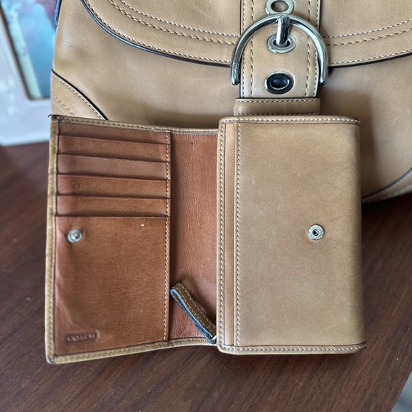 Vintage Coach Y2K Soho Flap F12301 w/ Matching Wallet - Picture 4 of 6